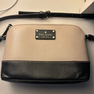 Kate Spade cross body purse